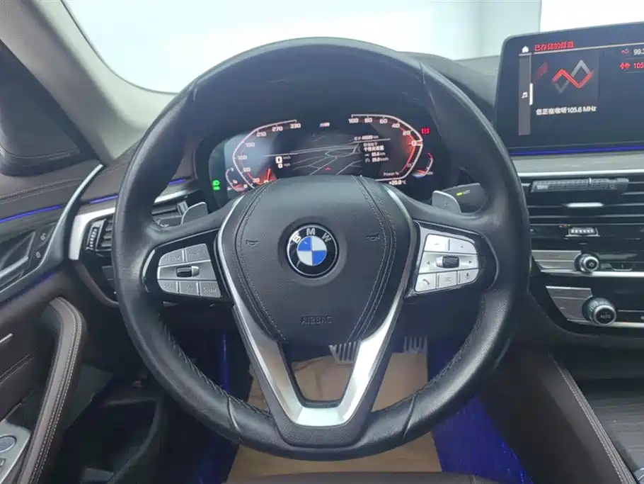 BMW 5 Series 2023 530Li Leading Luxury Package фото 15