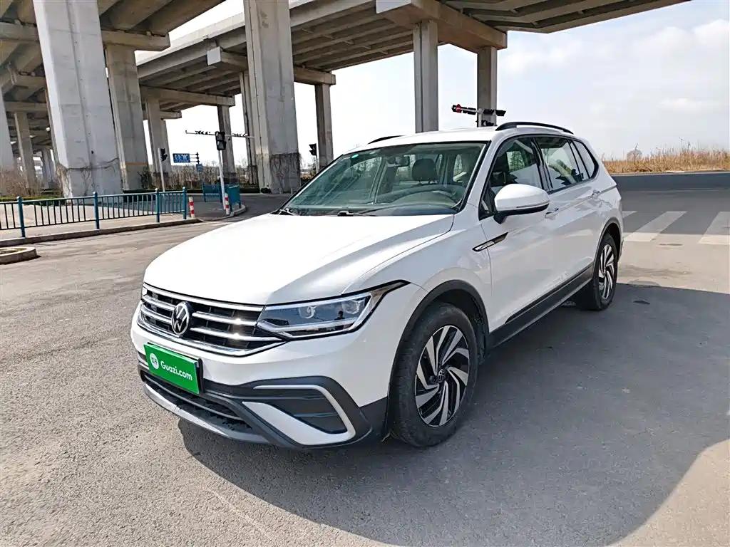 Volkswagen Tiguan L 2022 330TSI Automatic 2WD Comfort Edition фото 2