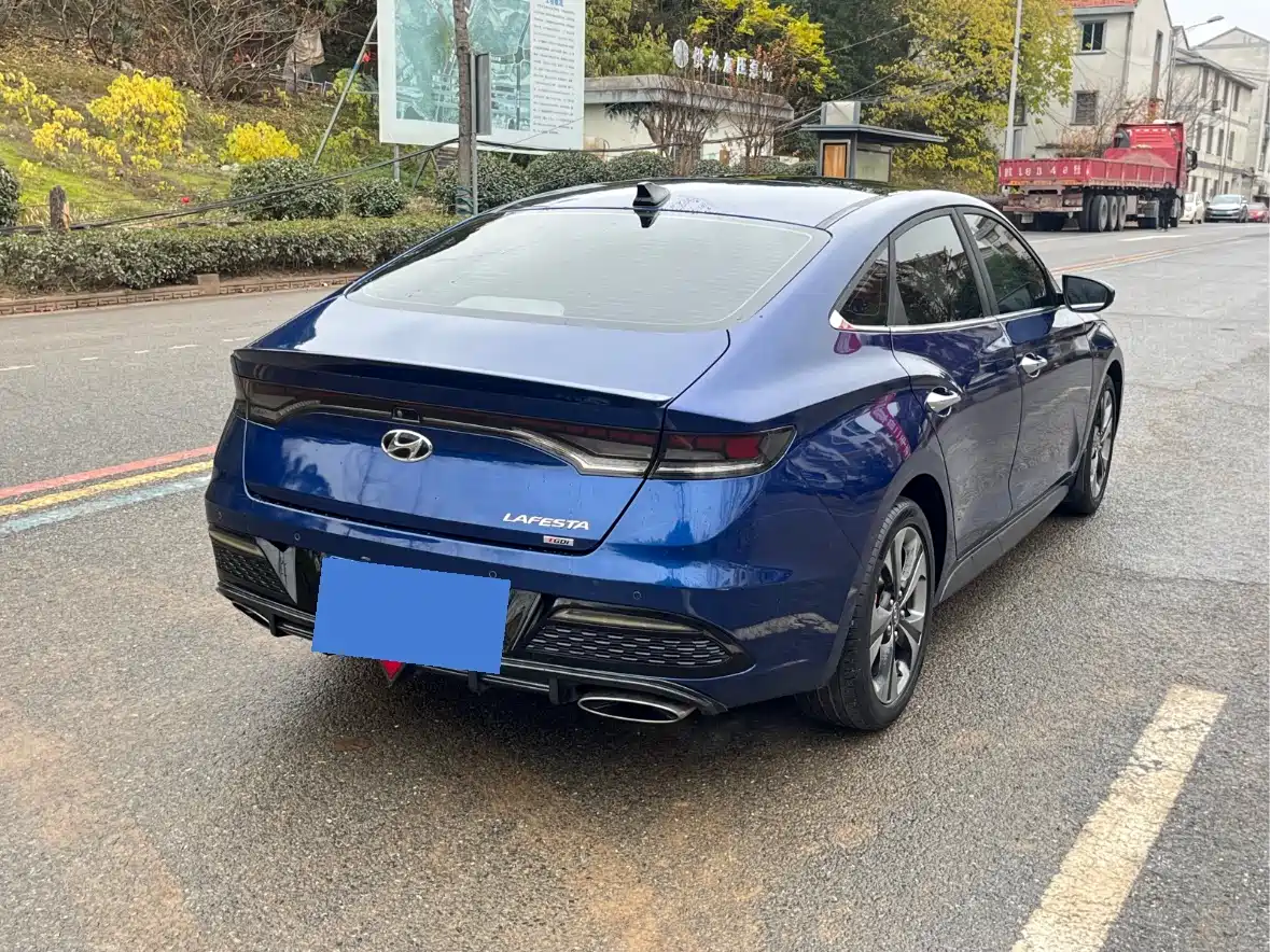 Hyundai Fista 2019 280TGDi Smart Speed Edition China VI фото 6