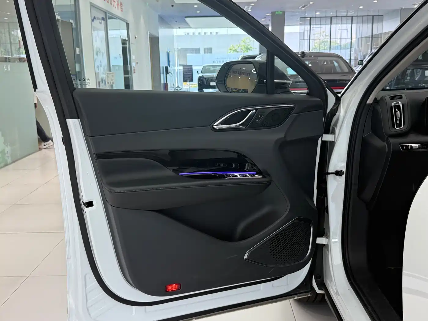 Hongqi HS3 PHEV 2025 2025 125km Jingwei PLUS 2 Million Commemorative Edition