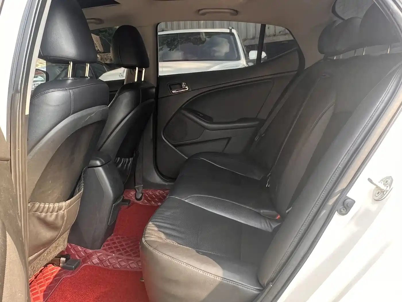 Kia K5 2014 2.0L Automatic LUXURY фото 6