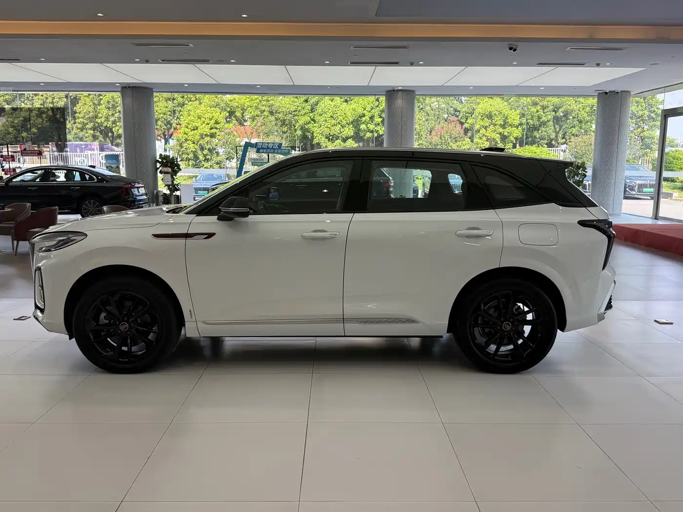Hongqi HS3 PHEV 2025 2025 125km Jingwei PLUS 2 Million Commemorative Edition