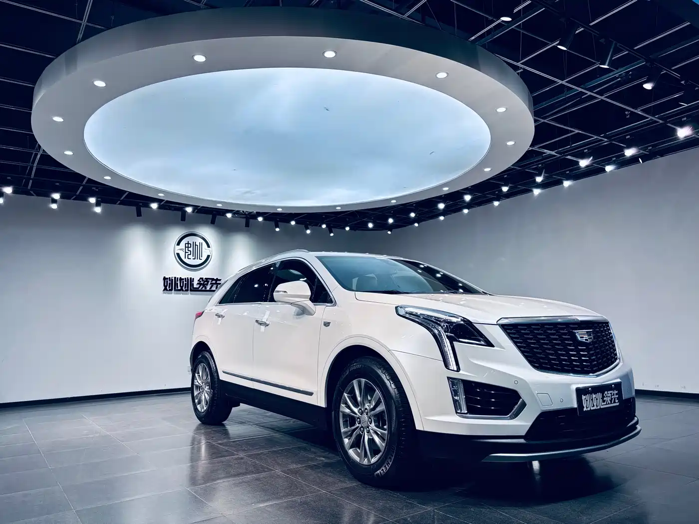 CADILLAC XT5