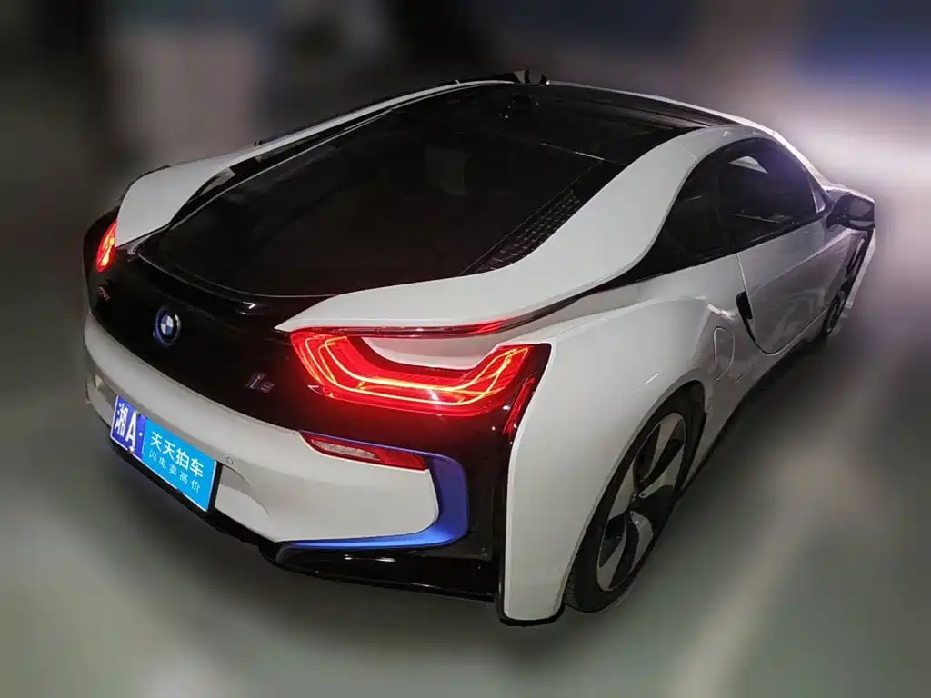 BMW i8 2017 2014 Standard