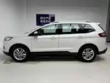 Фото 9 - Ford Edge
