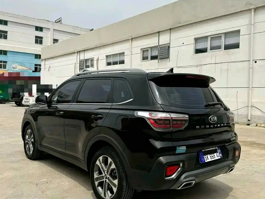Kia Sportage 2019 2.0L Automatic Smart Luxury Edition фото 9