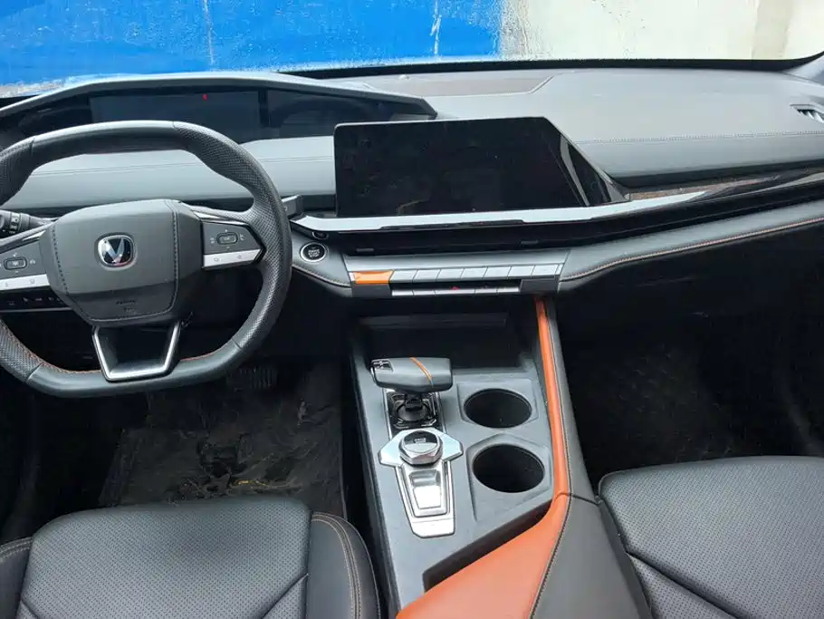 Changan UNI-V iDD 2023 2023 Smart Electric iDD 1.5T 113km Smart Cool Type
