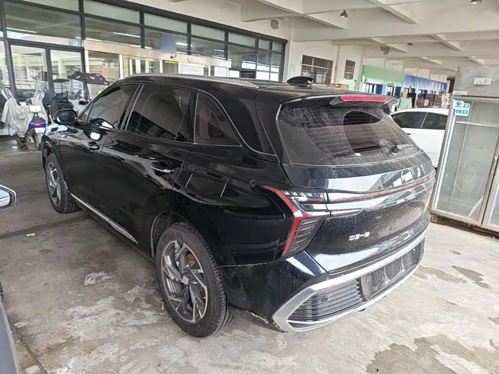 2026 Hongqi HS3 PHEV