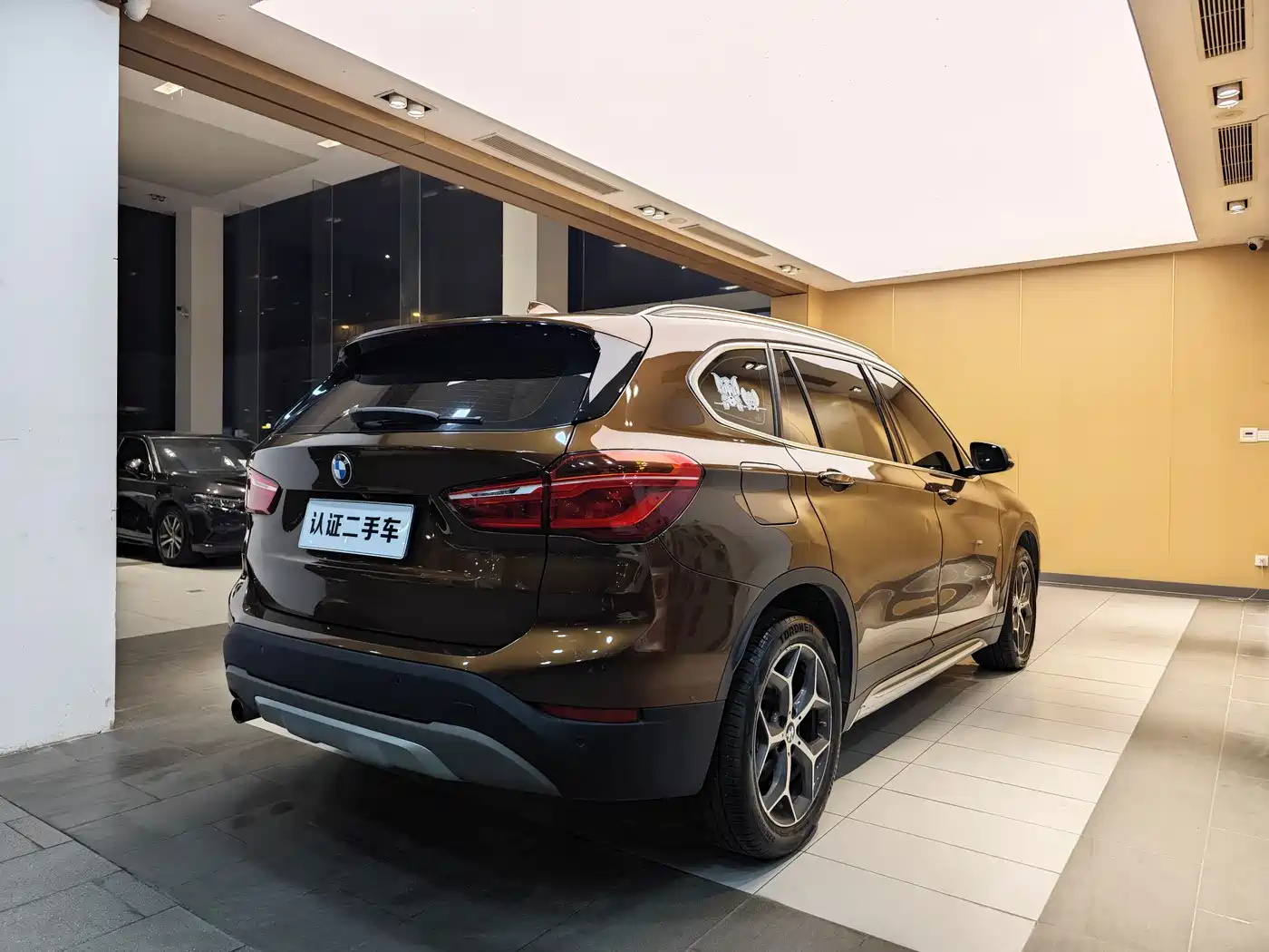 BMW X1 2016 sDrive18Li Luxury Model фото 30