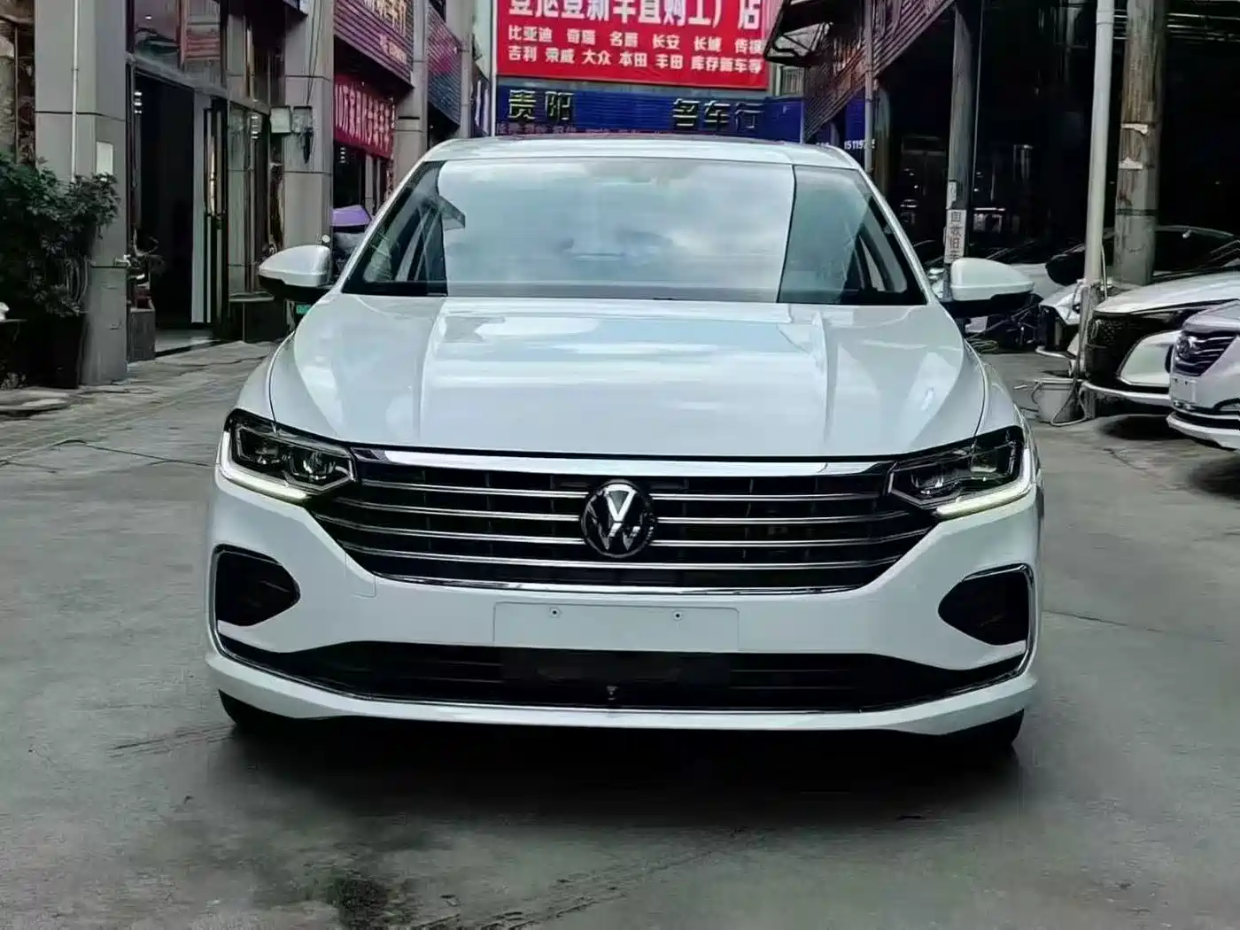 Volkswagen Lavida, миниатюра 2
