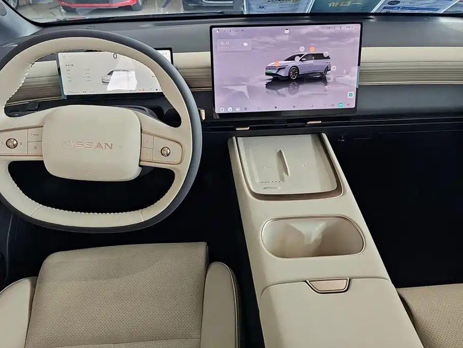Nissan N6 2025 2025 Mid Configuration