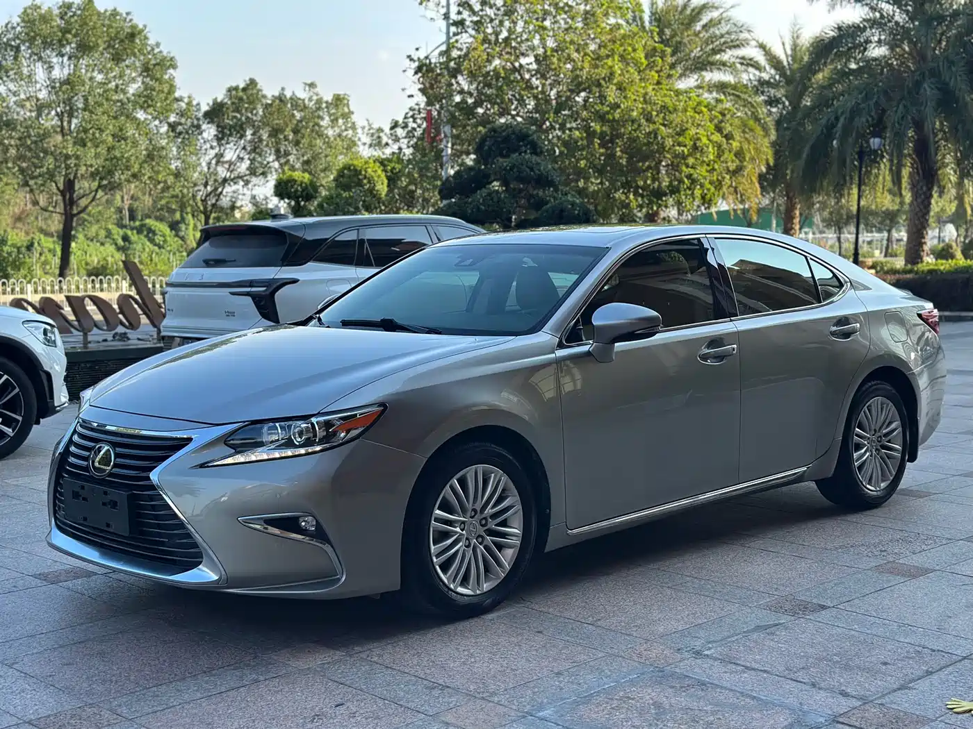 Lexus ES 2015 200 Comfort Edition