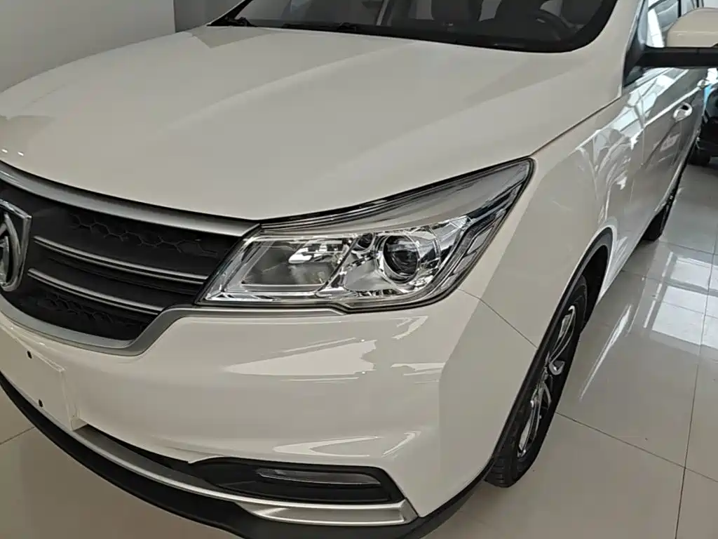 Baojun 730 2022 2021 1.5T CVT Fashion 7-Seater