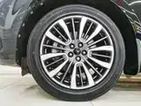 Фото 12 - Ford Edge