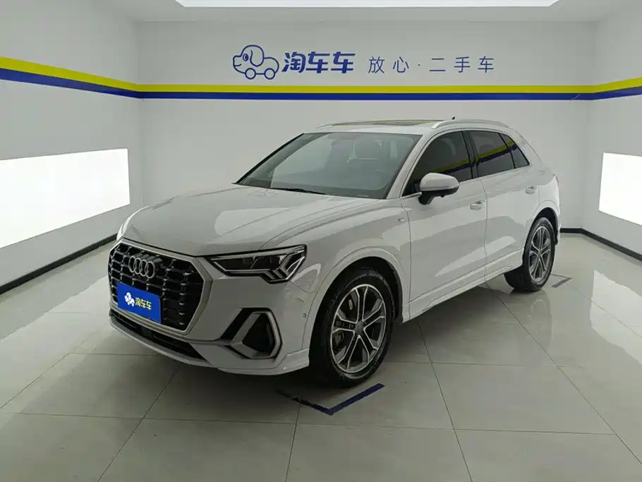 Audi Q3 2021 40 TFSI Fashion Sport
