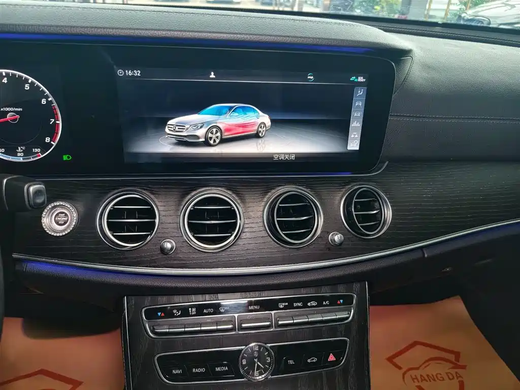 Mercedes-Benz E-Class 2020 E 300 L Sport Luxury Model фото 10