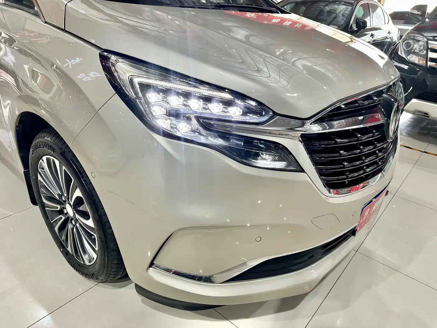 Buick GL8 2021 ES Landlord 653T Luxury фото 7