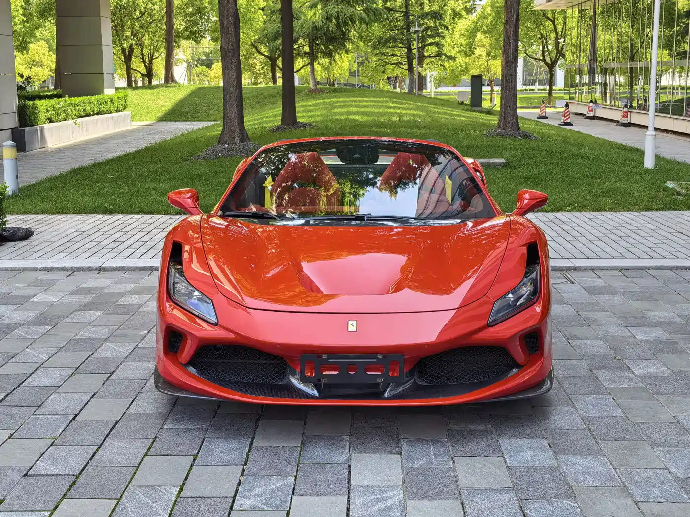 Ferrari F8 2021 2020 Spider 3.9T V8