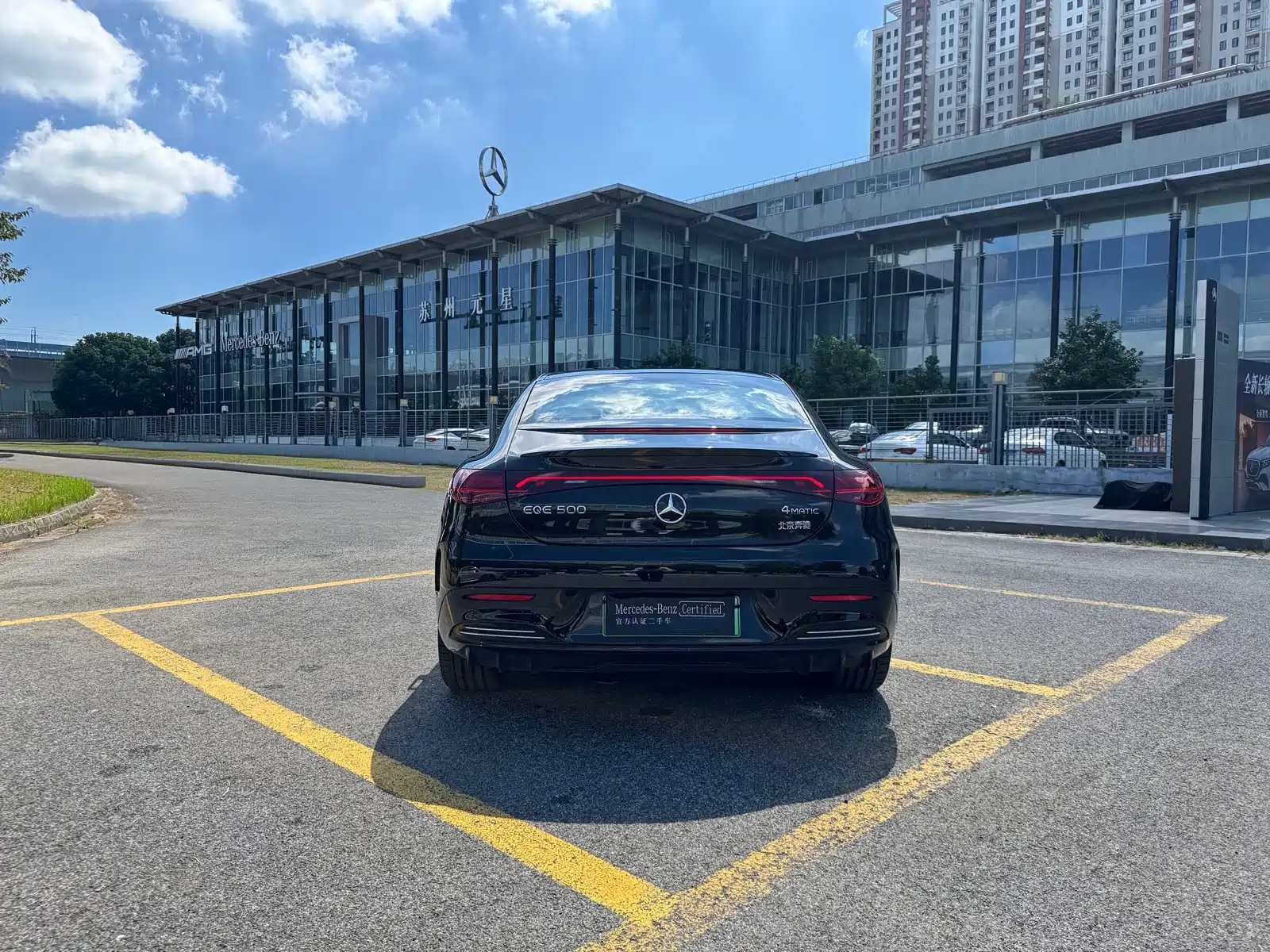 Фото 20 - Mercedes-Benz EQE