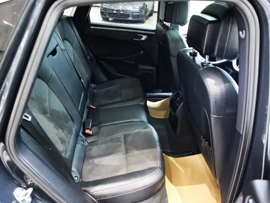 Porsche Macan 2018 Macan 2.0T фото 7