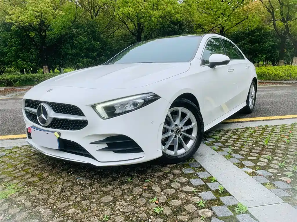 Mercedes-Benz A-Class 2020 A 200 L Sport Sedan