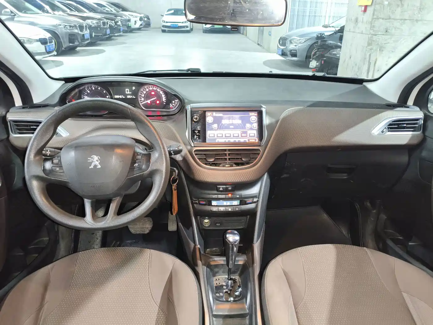 Peugeot 2008 2014 2014 1.6L Automatic Fashion Edition