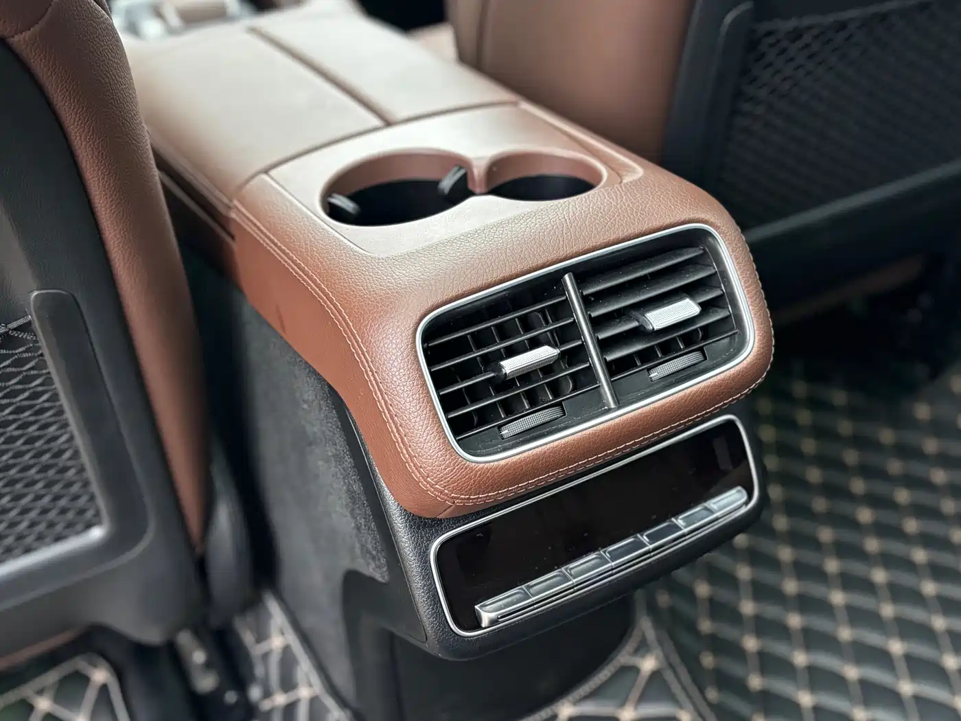 Mercedes-Benz GLE 2025 GLE 350 4MATIC Fashion фото 21