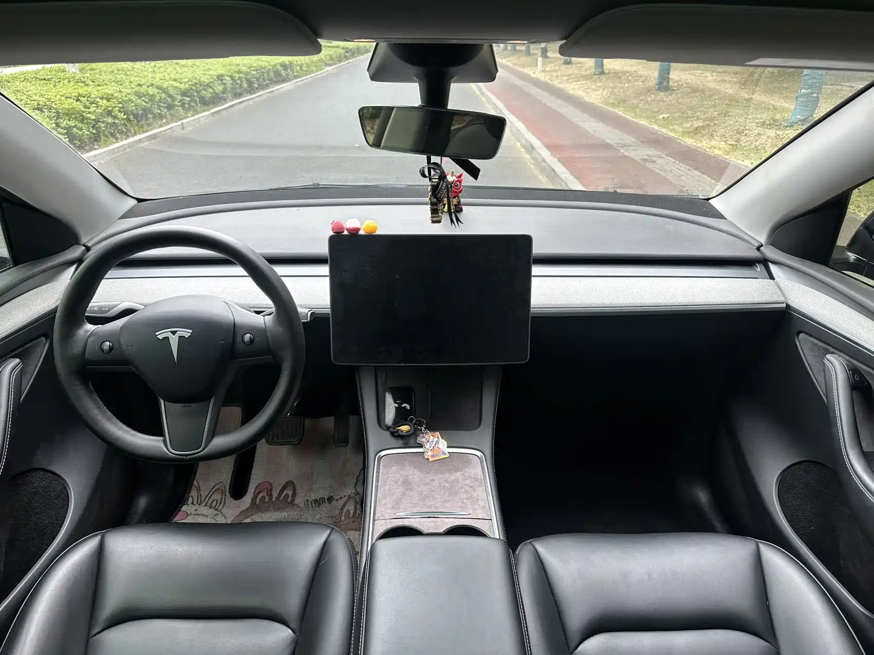 Фото 8 - Tesla Model Y