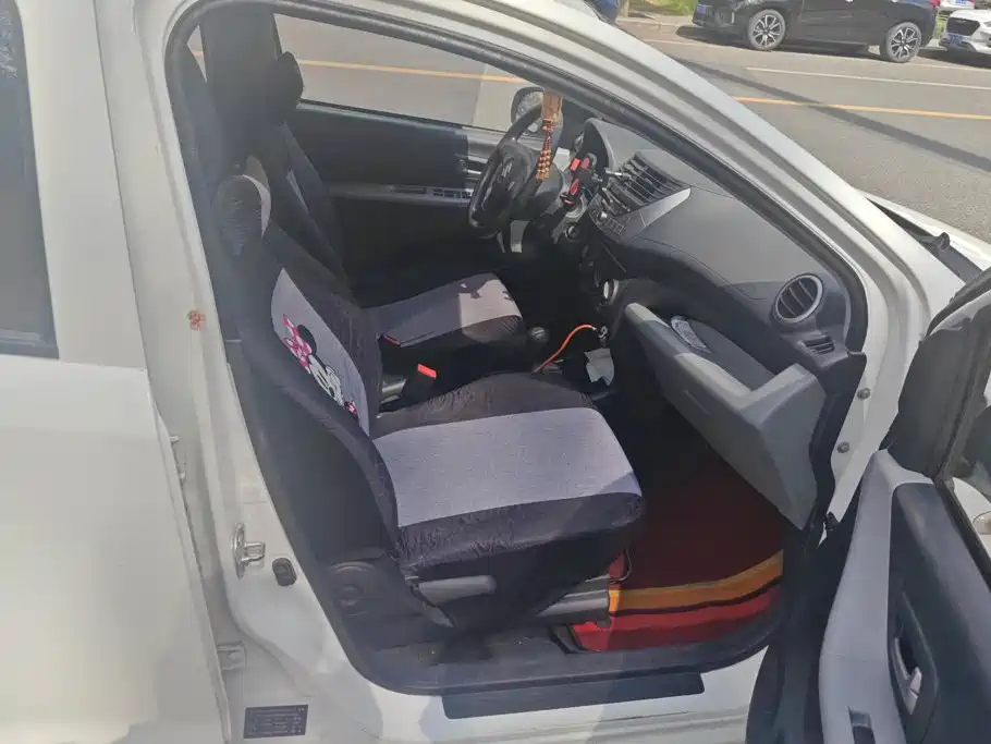 Suzuki Alto 2016 2015 1.0L Automatic Limited Edition