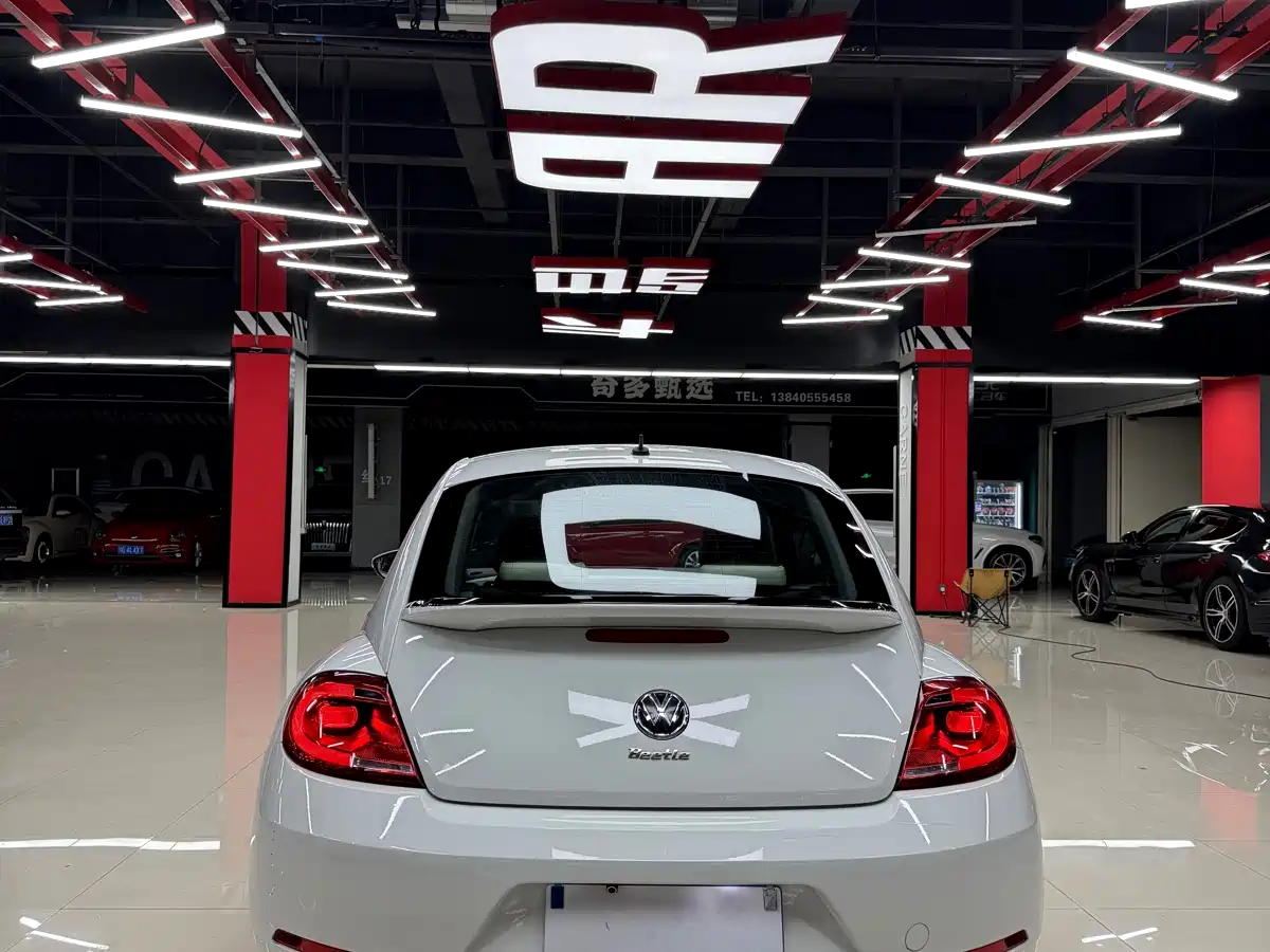 Volkswagen Beetle 2015 180TSI фото 6