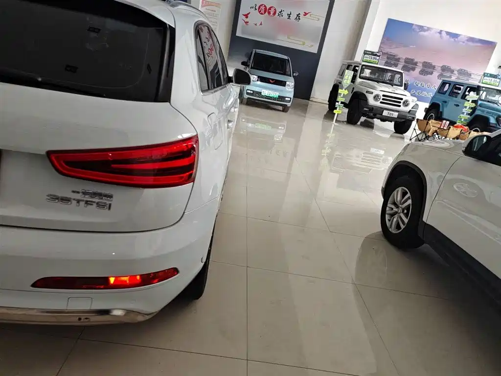Audi Q3 2013 35 TFSI Comfort фото 8