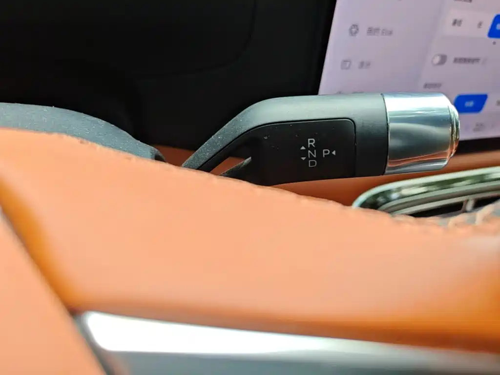 Geely Galaxy Galaxy M9 2025 2025 Base Model