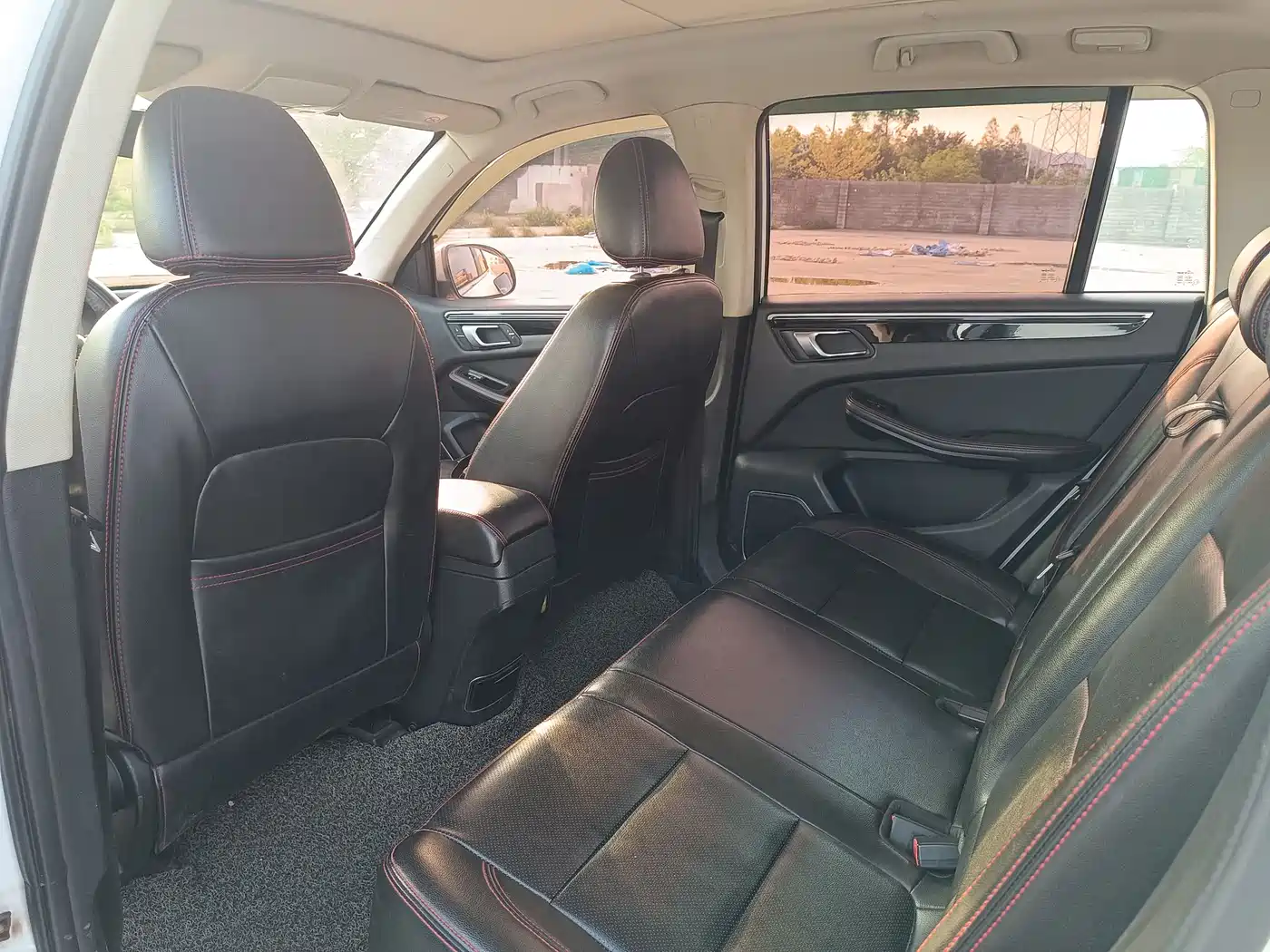 Zotye Damai X5 2016 2015 1.5T Manual Premium (China IV)