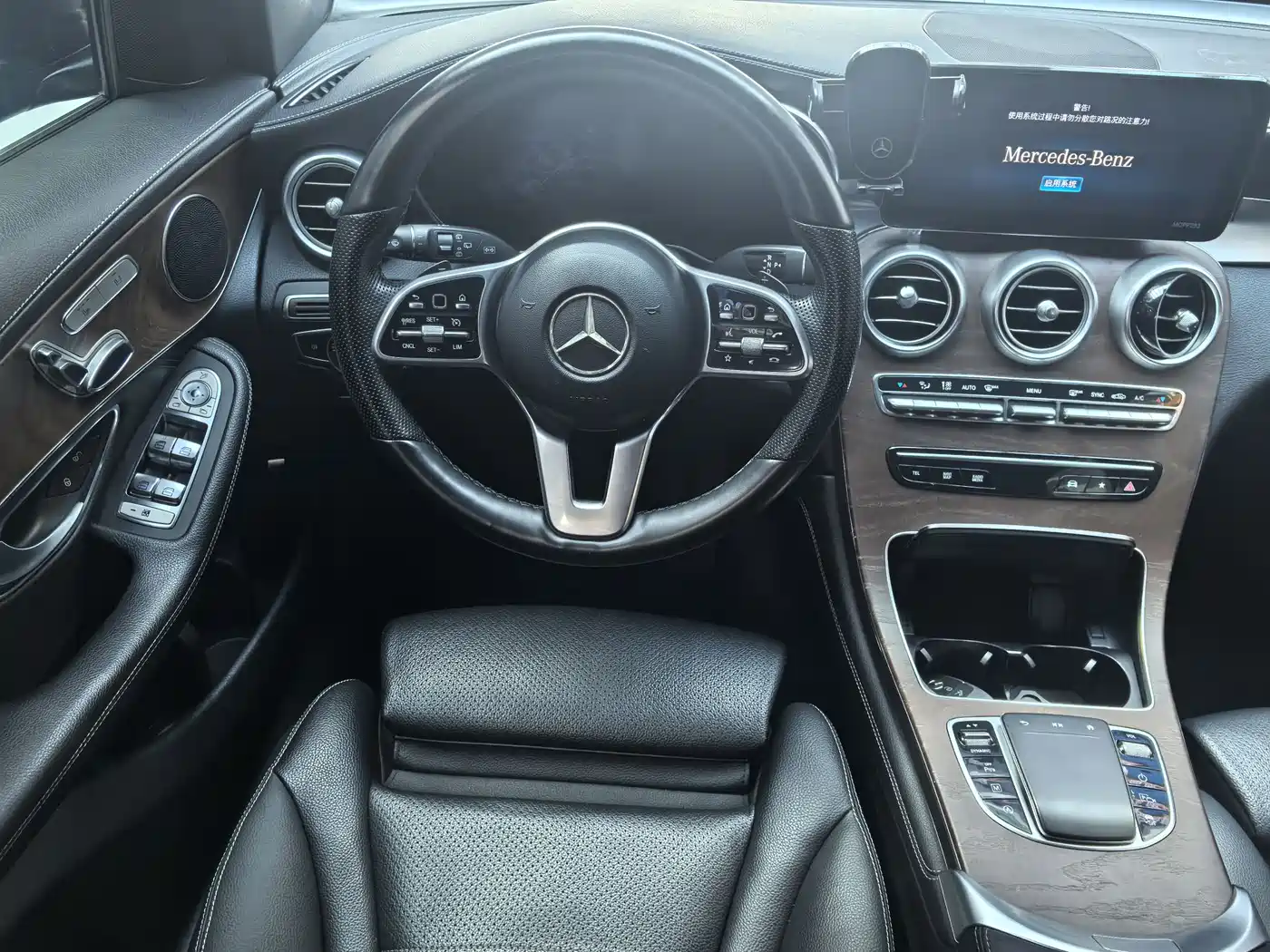 Mercedes-Benz GLC 2020 GLC 260 L 4MATIC Luxury фото 8