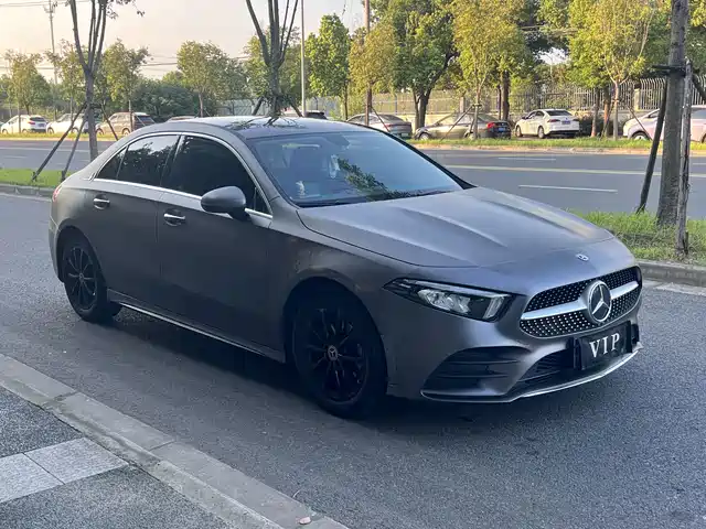 Mercedes-Benz A-Class 2020 Facelift A 200 L Sport Sedan Fashion — фото 3