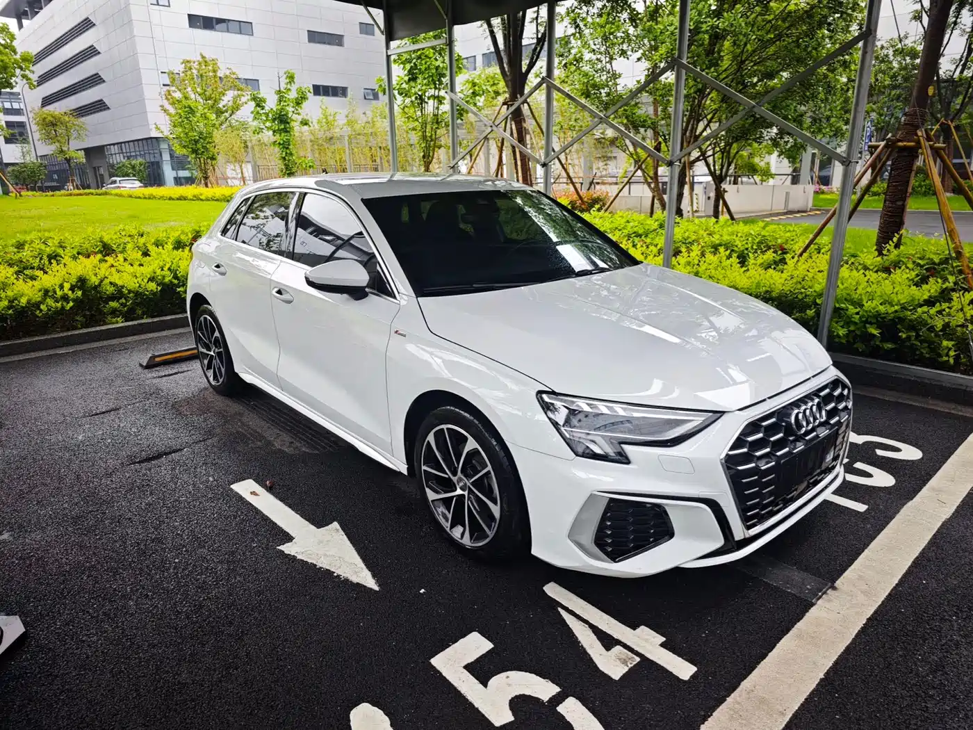 Audi A3 2021 Sportback 35 TFSI Progressive Sport фото 2