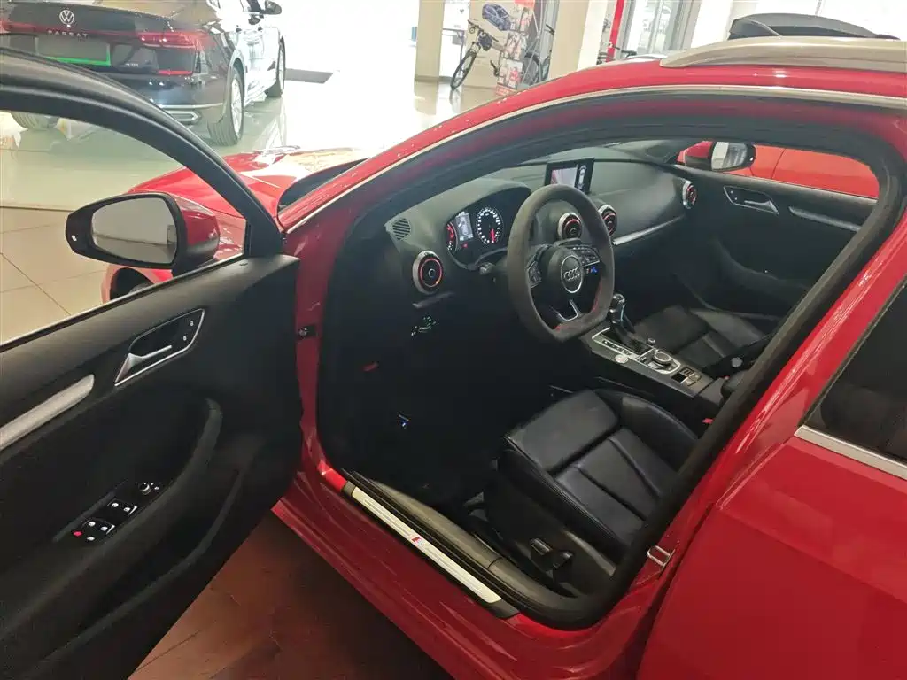 Audi A3 2019 Sportback 35 TFSI Sport China VI фото 16