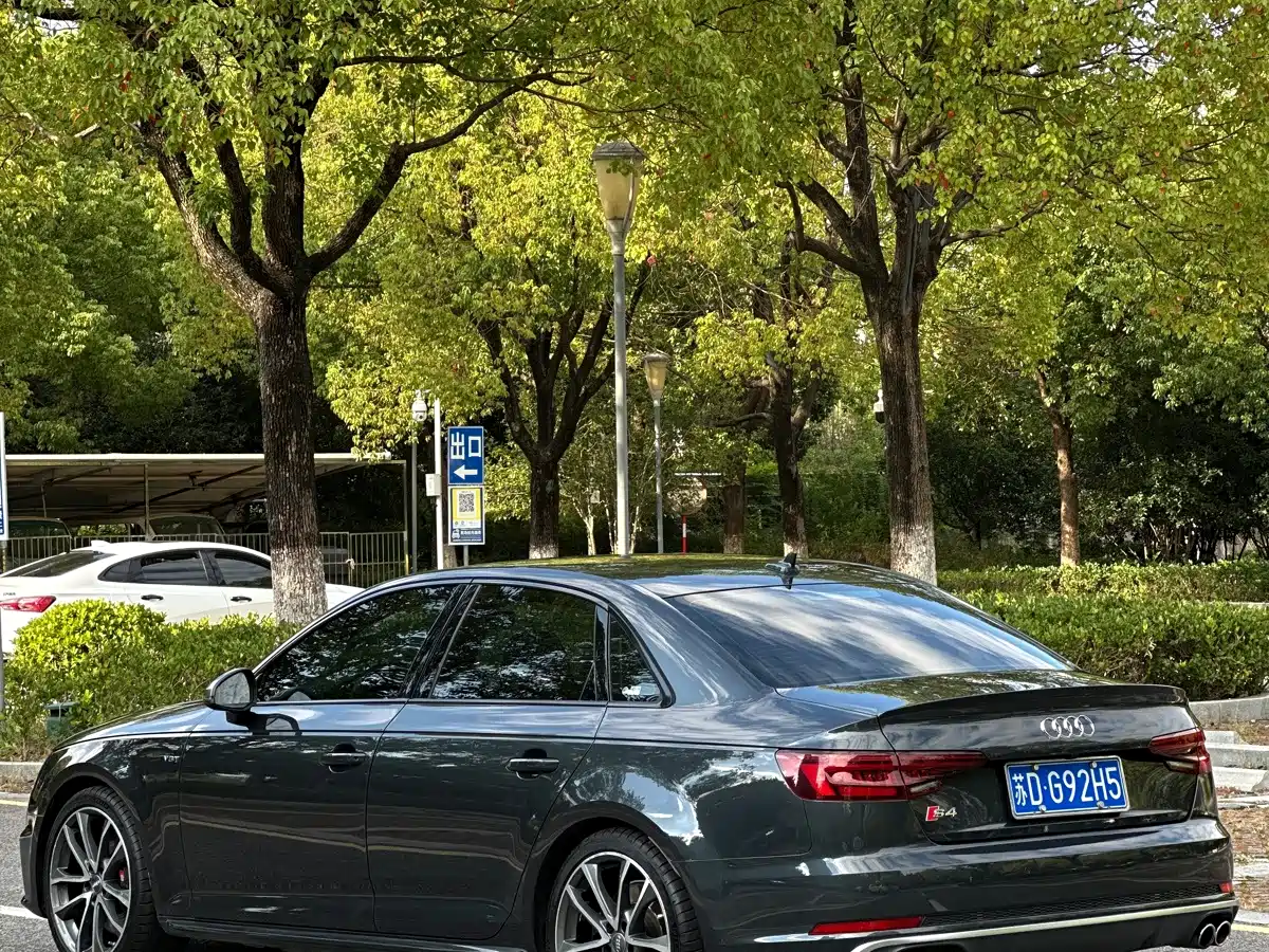 Audi S4 2019 2018 S4 3.0TFSI
