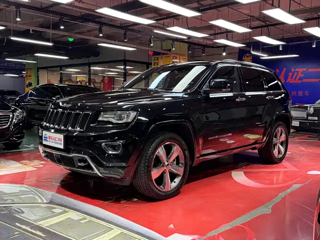 Jeep Grand Cherokee (Import) 2016 3.6L Luxury Navigation Edition
