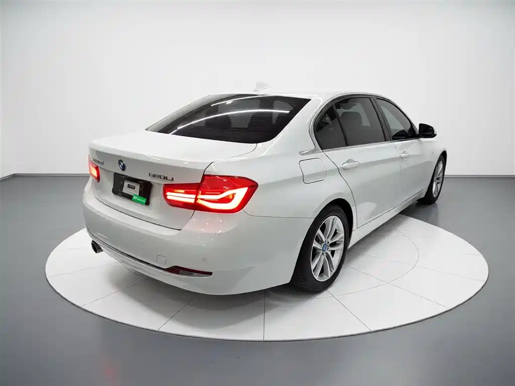BMW 3 Series 2017 320Li Fashion фото 5