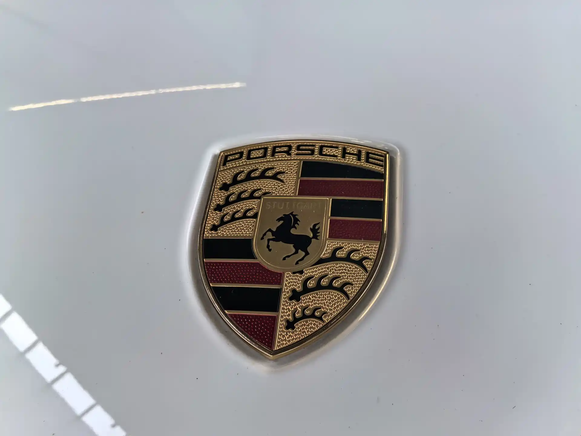 Photo 15 - Porsche Macan