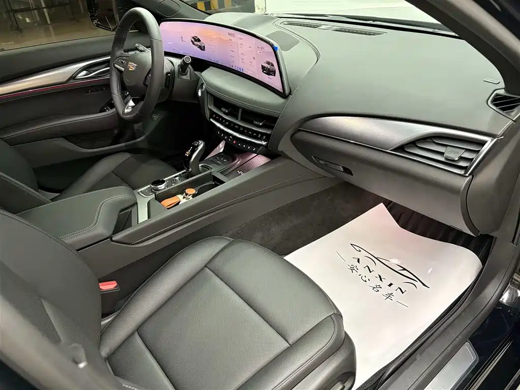 Cadillac CT5 2025 2025 Model 28T Track Performance Edition