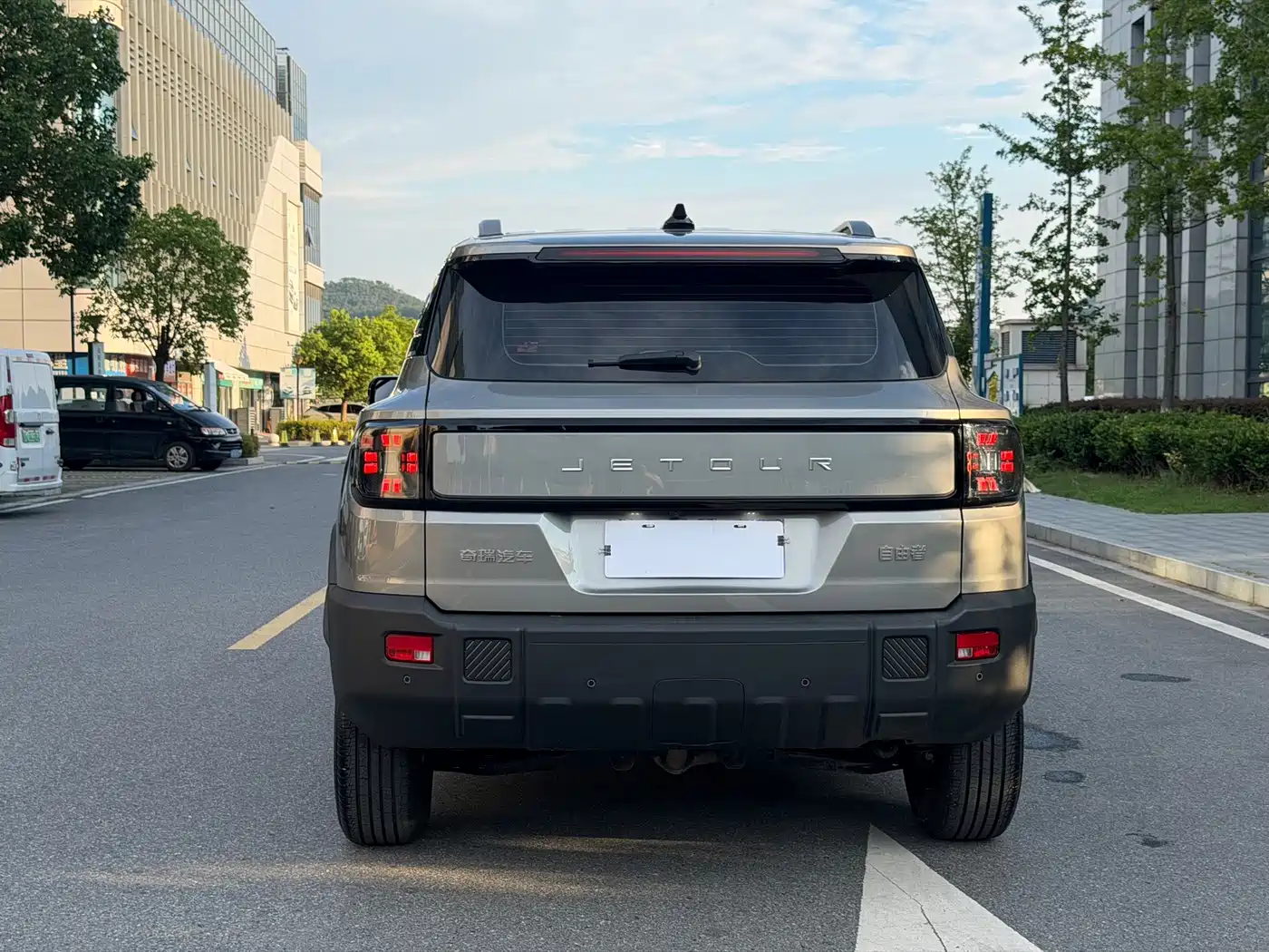 Jetour Freedom 2025 2025 1.5TD DCT Explorer