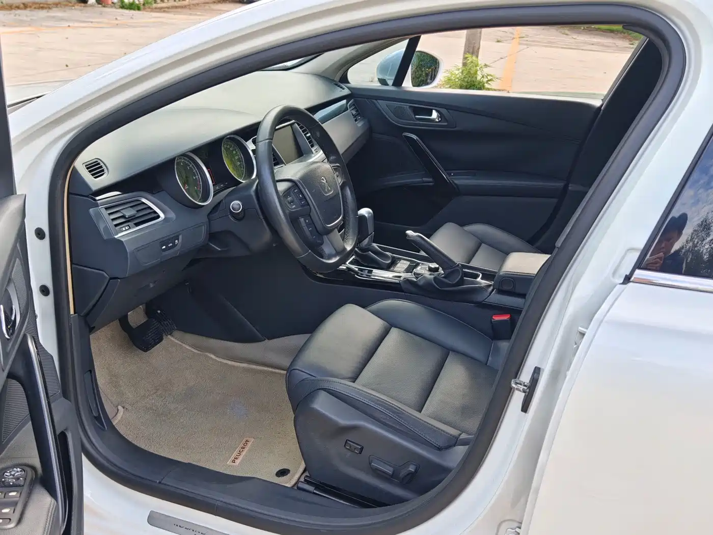 Peugeot 508 2012 2012 2.0L Automatic Luxury Edition