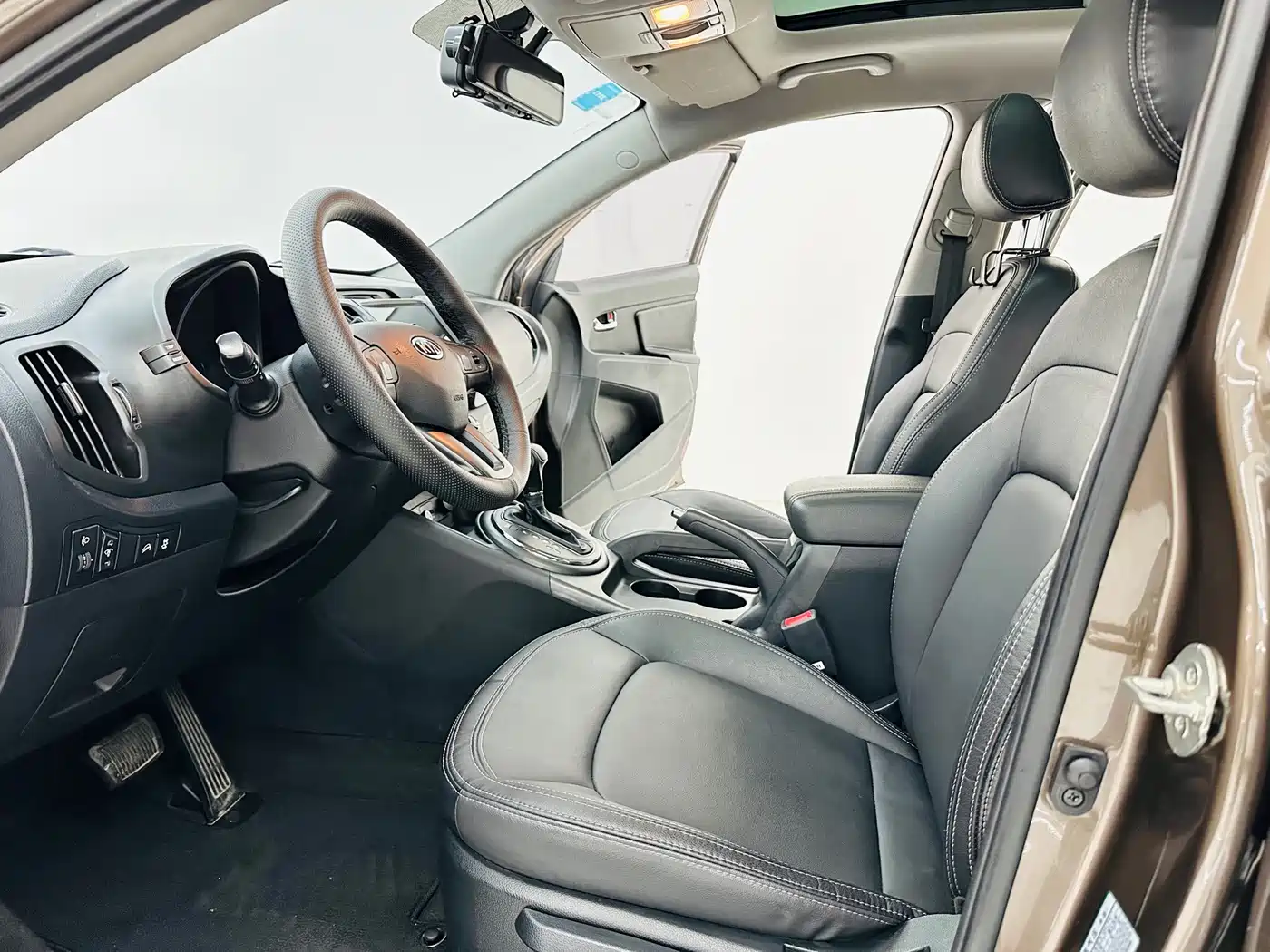 Фото 8 - Kia Sportage