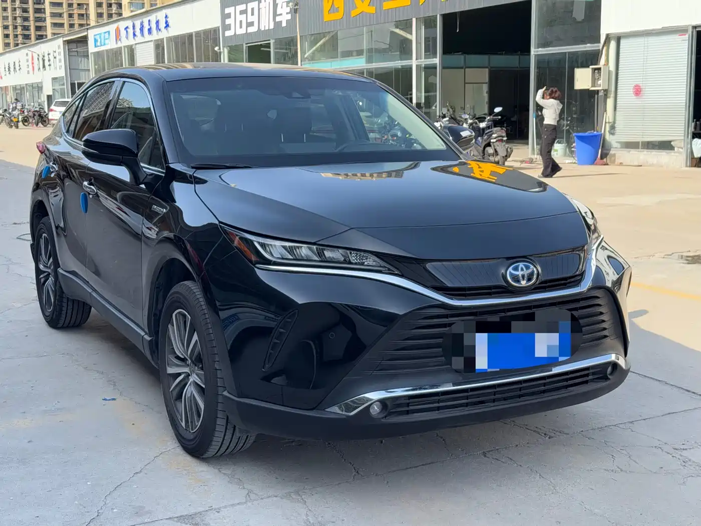 TOYOTA LING FANG HARRIER