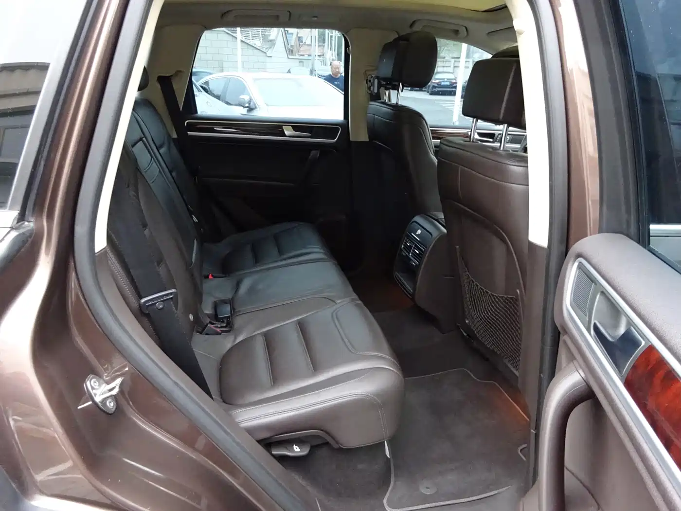 Volkswagen Touareg 2011 3.0TSI Standard фото 12