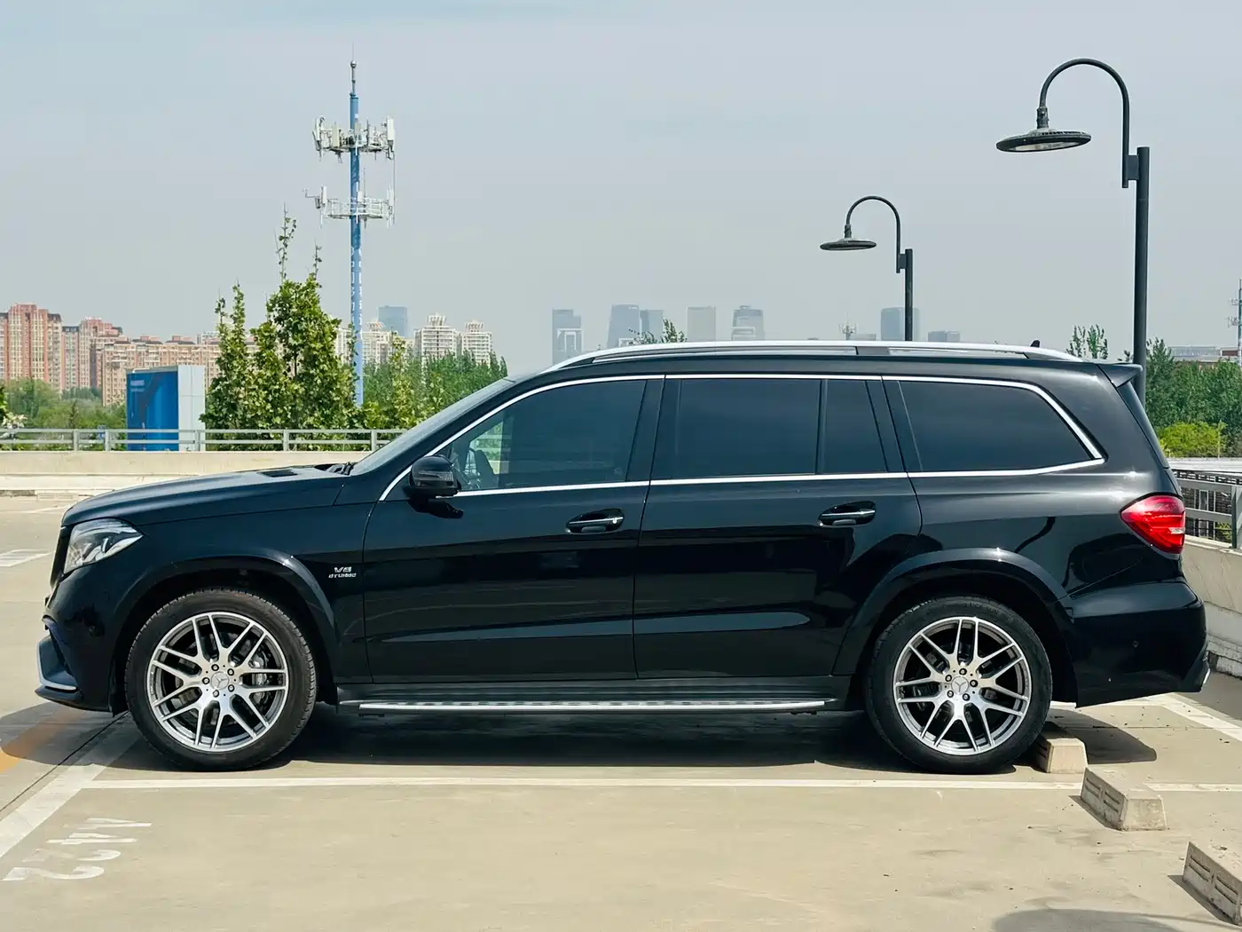 Mercedes-Benz GLS AMG 2016 AMG GLS 63 4MATIC фото 7