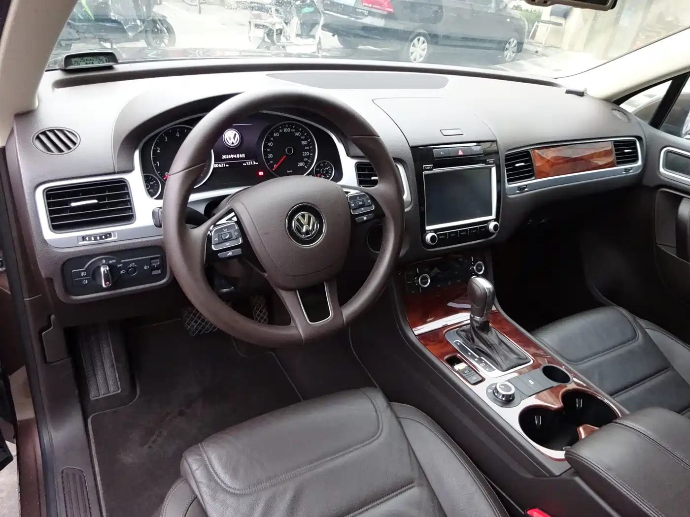 Volkswagen Touareg 2011 3.0TSI Standard фото 8