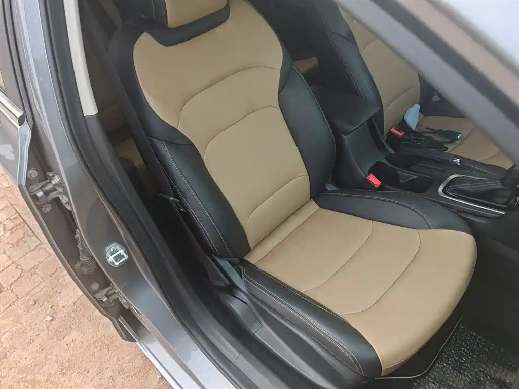 Chevrolet Monza 2020 320 Auto Comfort Edition фото 25